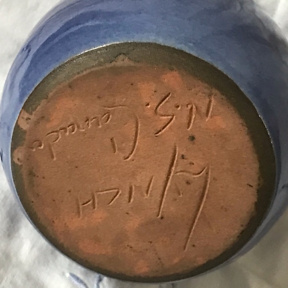 Lynch Pottery Jar with seagulls Handmade In NS by Lyncharm Pottery - Picture 5 of 10